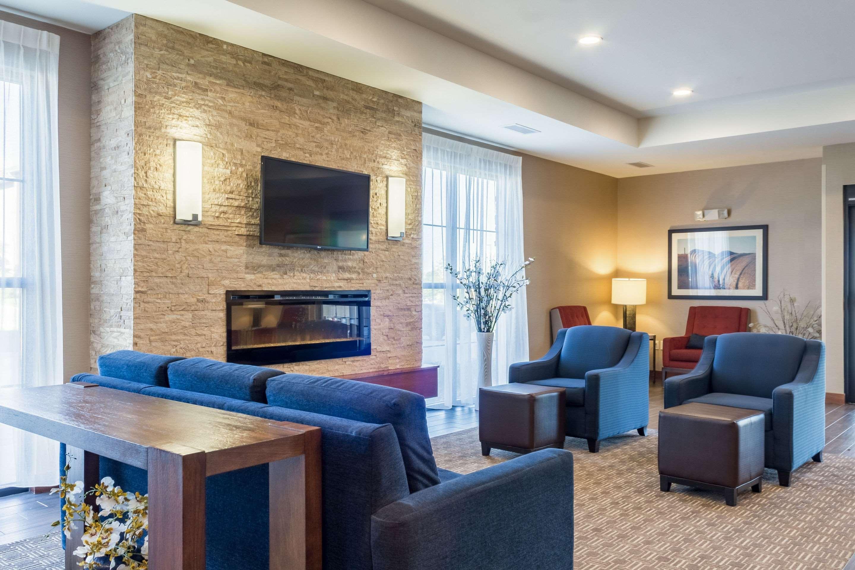 Comfort Inn & Suites Avera Southwest Sioux Falls Kültér fotó