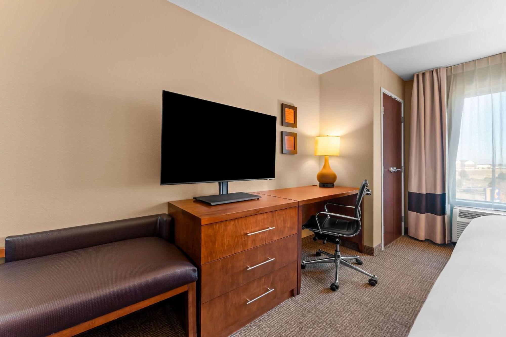 Comfort Inn & Suites Avera Southwest Sioux Falls Kültér fotó